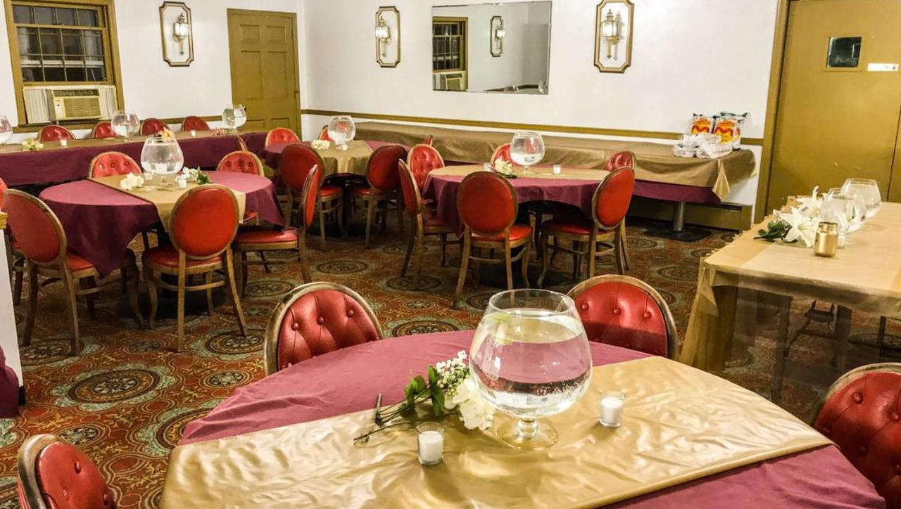 Relax Inn Алтуна Екстериор снимка