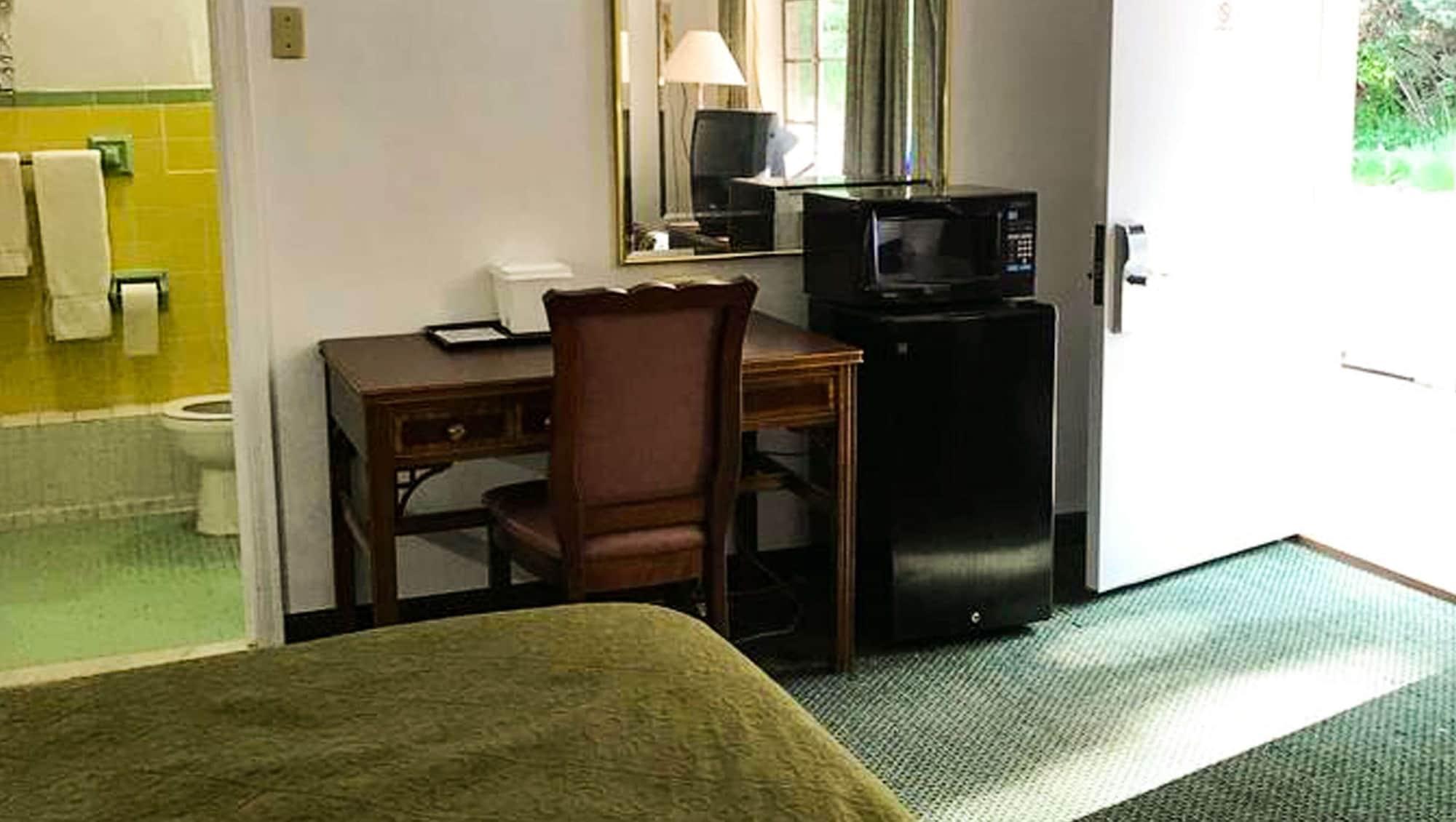 Relax Inn Алтуна Екстериор снимка