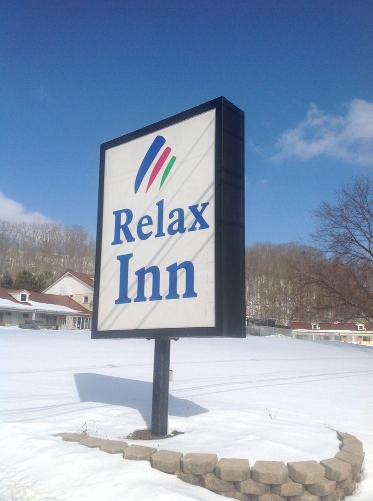 Relax Inn Алтуна Екстериор снимка
